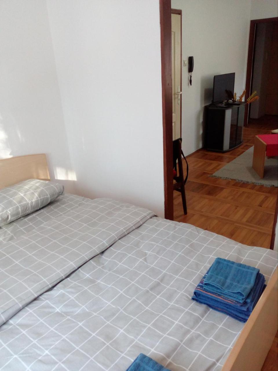 Ni City Center Apartment 1 מראה חיצוני תמונה