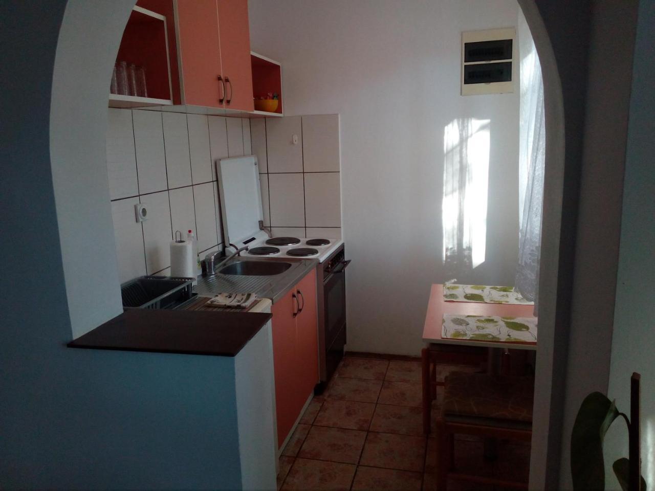 Ni City Center Apartment 1 מראה חיצוני תמונה